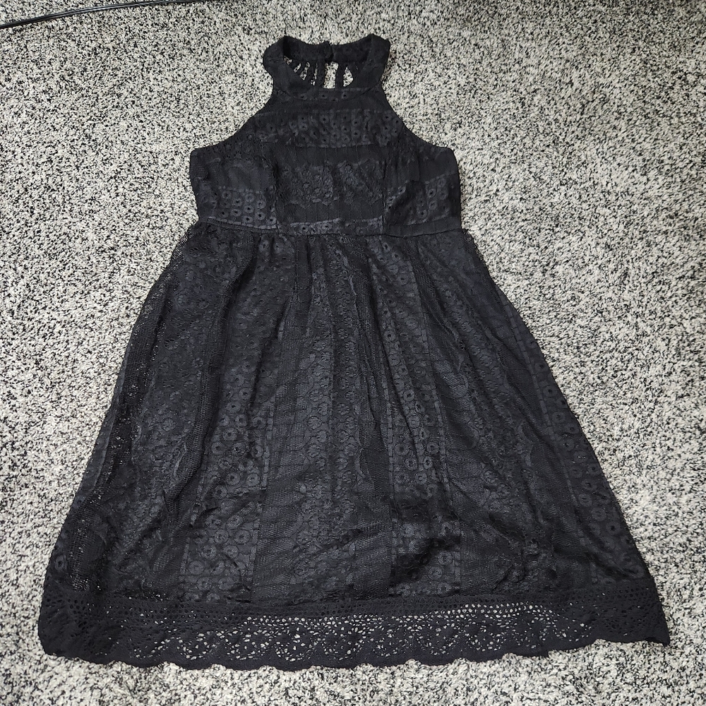 Vanity Women's Sleeveless Lace Fit And Flare Halter Dress Size Small Strappy Nwt